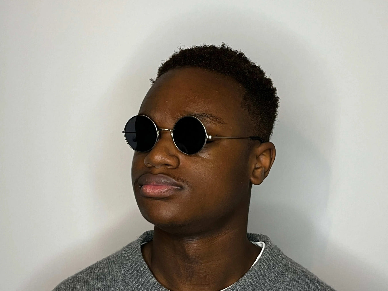 🕶️ Solglasögon från 39 kr — Köp 2 par för bara 59 kr!